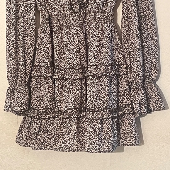 LOVERICHE Long Sleeve Ruffle Dress SZ L - Picture 3 of 6
